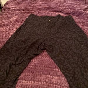Lululemon align jogger animal print black